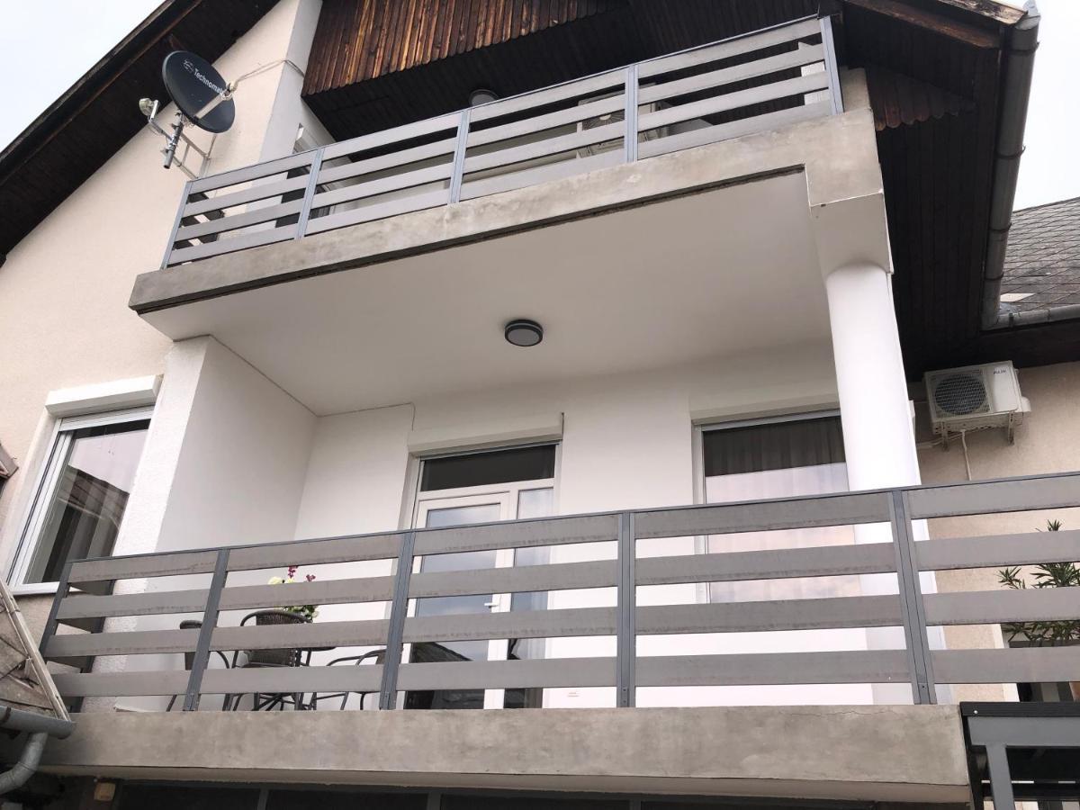 Pupos Apartman Szigliget Bagian luar foto